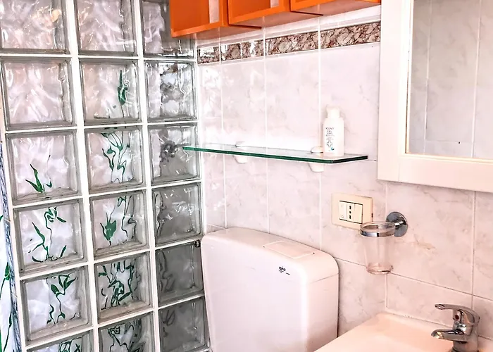 Athena Nyaraló Camporosso